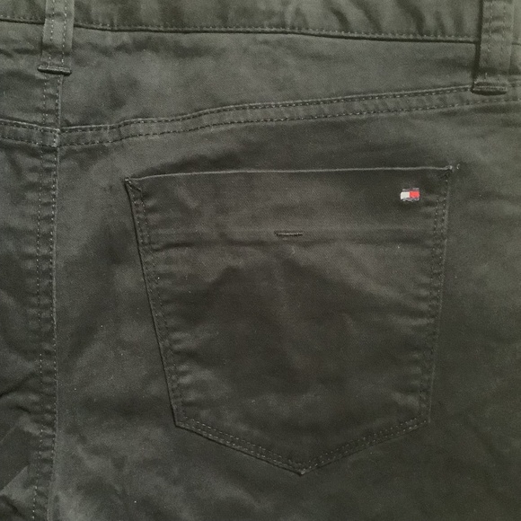 TOMMY HILFIGER Low Rise Slim Black Five Pocket Jean Chino - Picture 5 of 5